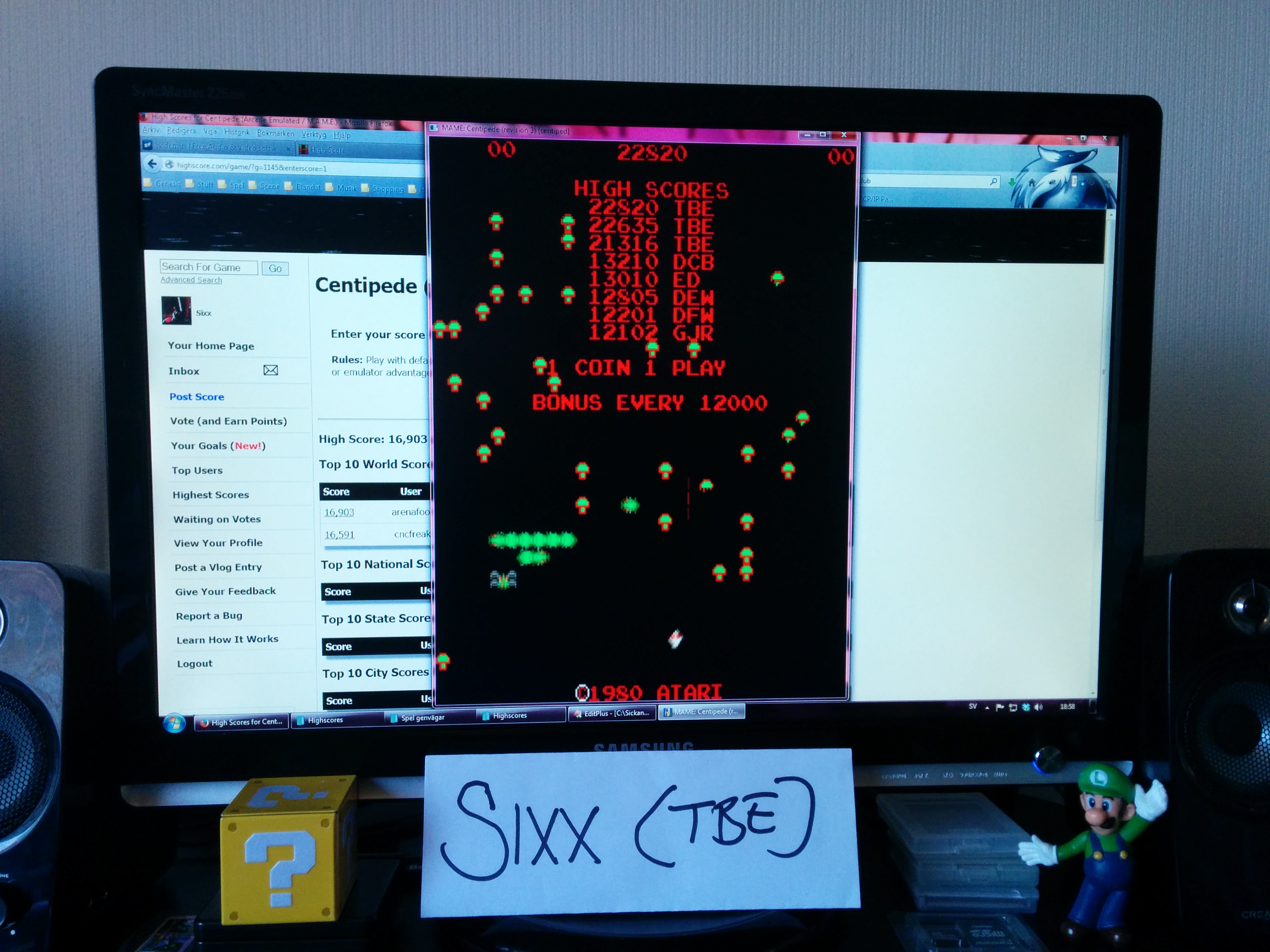 Sixx: Centipede (Arcade Emulated / M.A.M.E.) 22,820 points on 2014-04-02 11:06:22