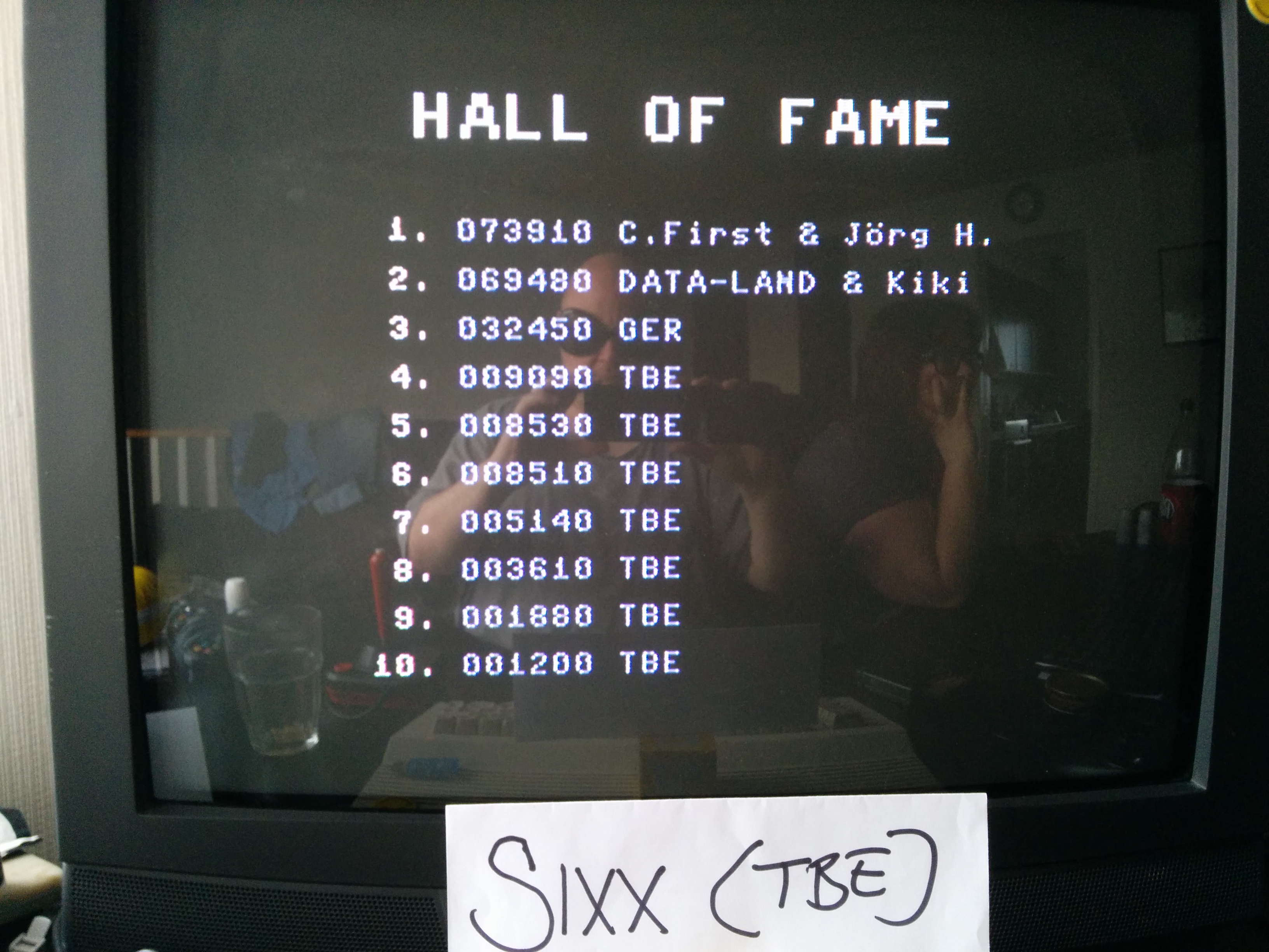 Sixx: Atlantis [Technische Maschinenfabrik] (Commodore 64) 9,090 points on 2014-04-22 01:29:43