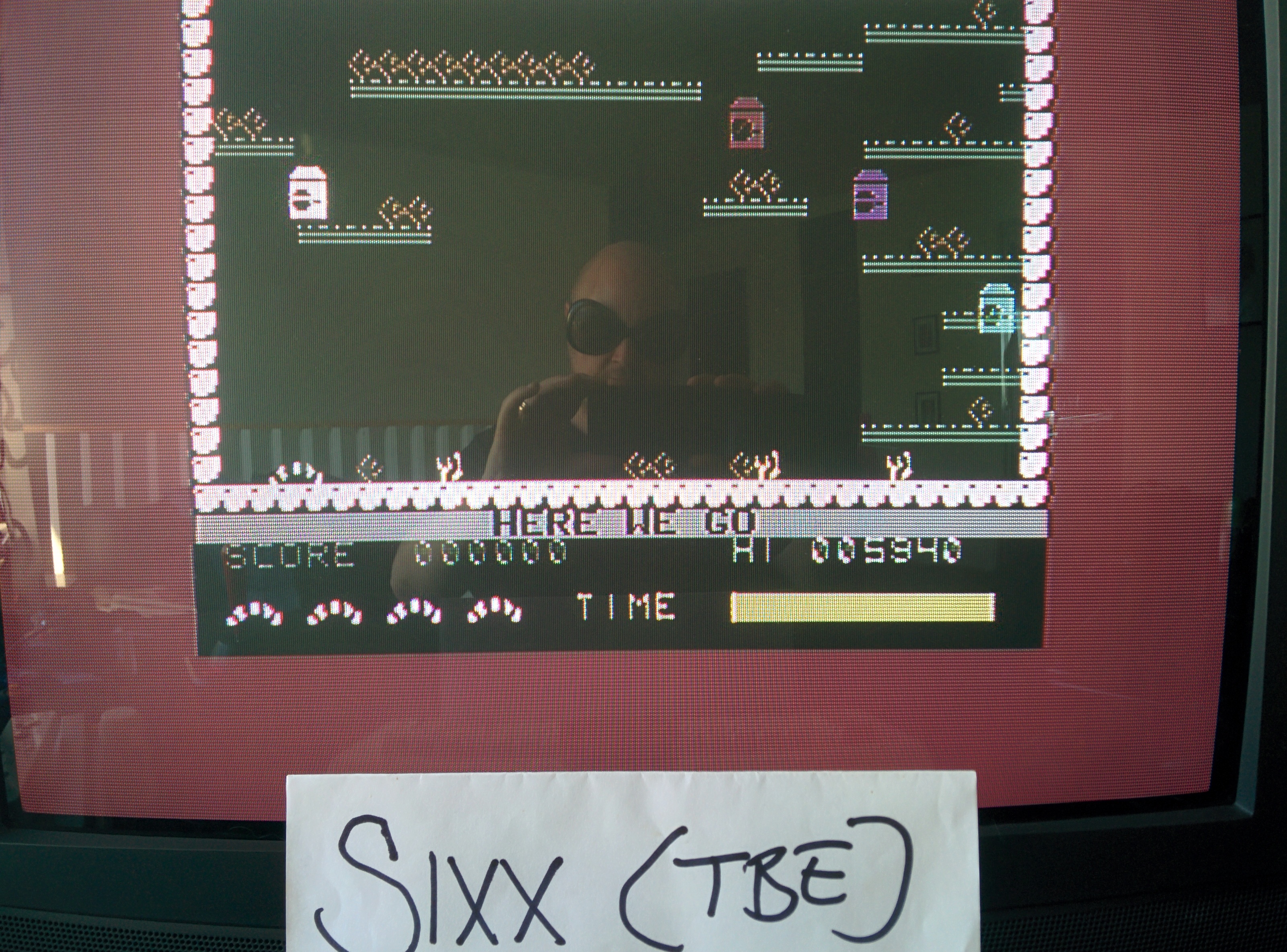 Sixx: Escape From The Laundry (Commodore 64) 5,940 points on 2014-04-28 03:47:20