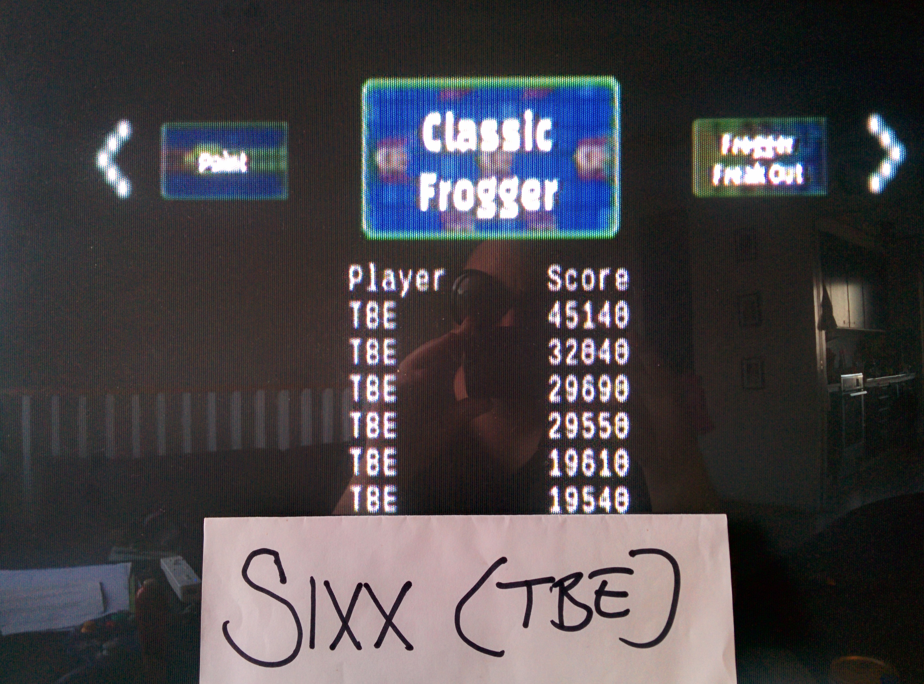 Sixx: Frogger Hyper Arcade Edition: Classic Frogger 8-bit (Wii) 45,140 points on 2014-05-01 13:28:08
