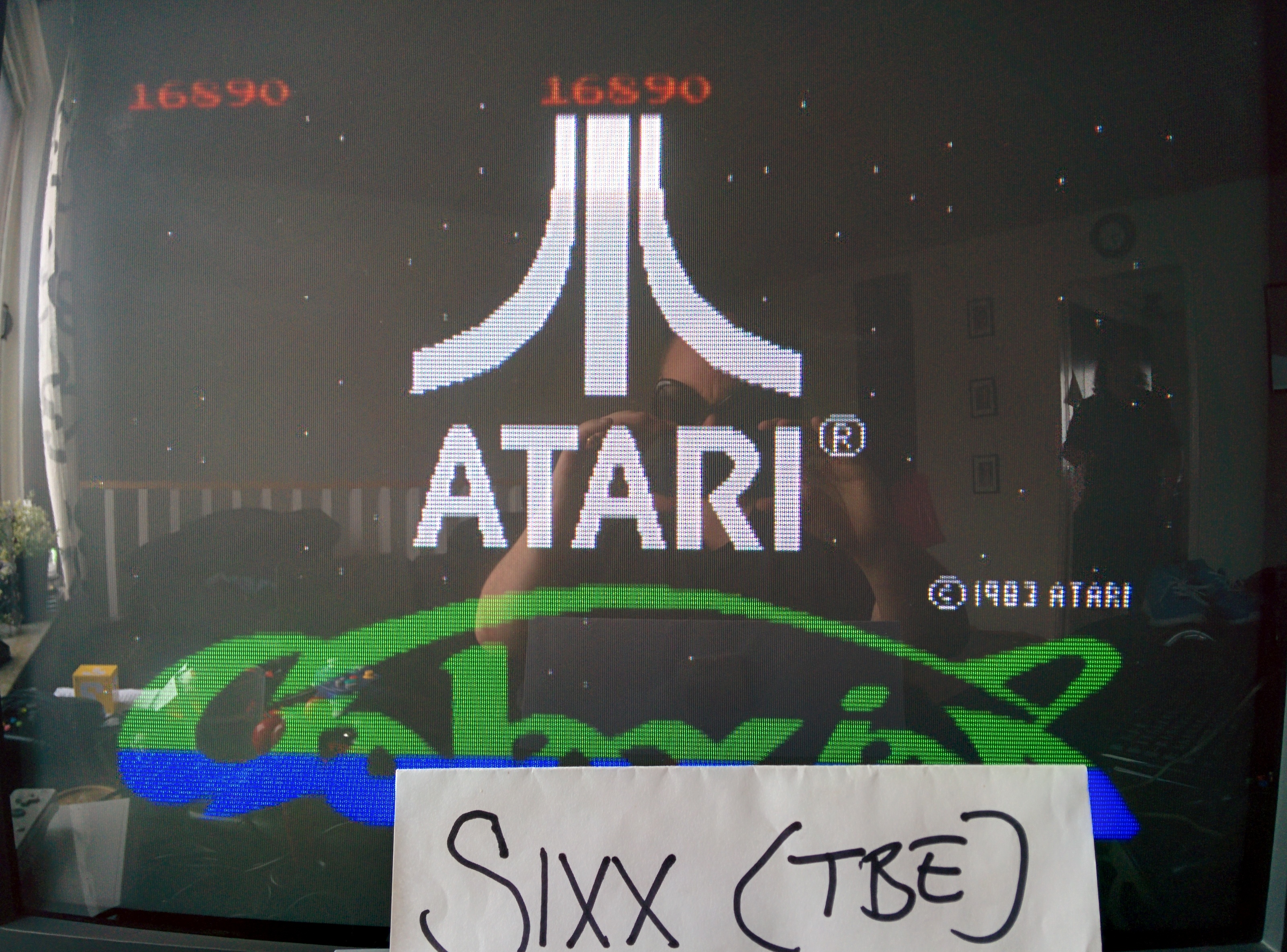 Sixx: Galaxian: Novice (Colecovision Emulated) 16,890 points on 2014-05-09 01:37:34